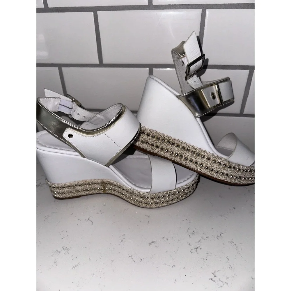 Nero Giardini Womens Chain Ankle Strap Platform Wedge Sandal Size 37
